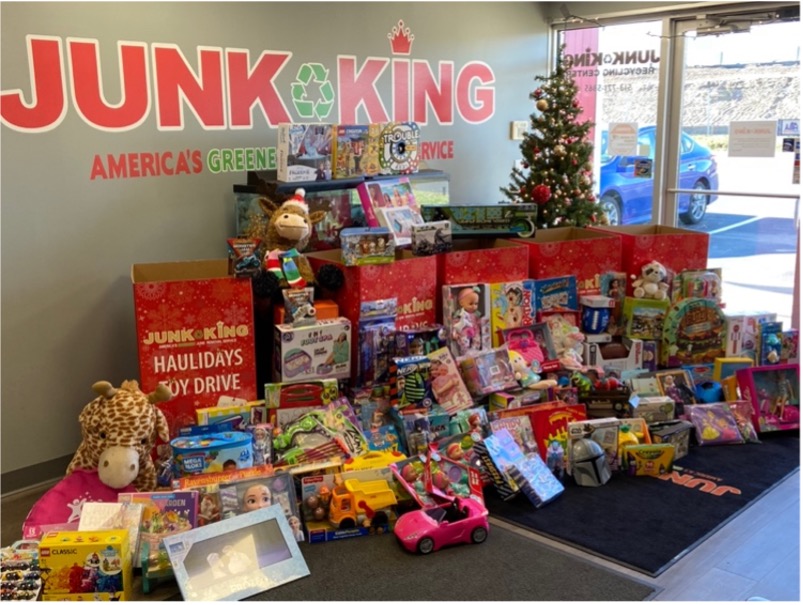 How Junk King Uplifts the Local Community - Junk King